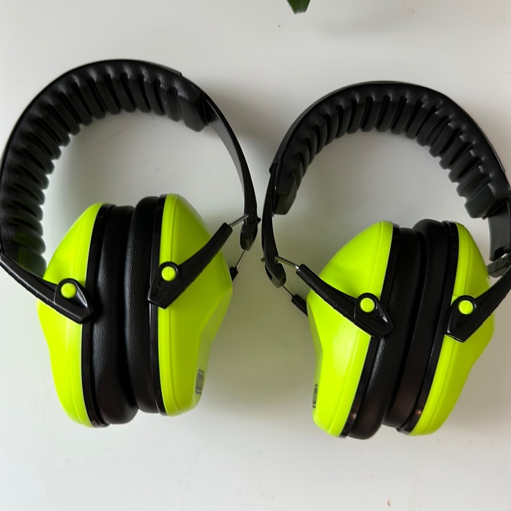 Kids noise cancel headphones